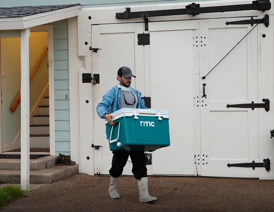 52 QT Ultra-Light Cooler